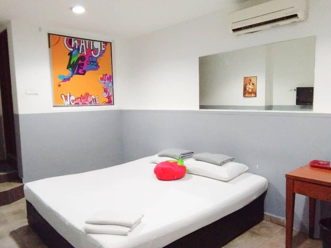 Ideal Hotel Sri Permaisuri Cheras Kuala Lumpur Esterno foto